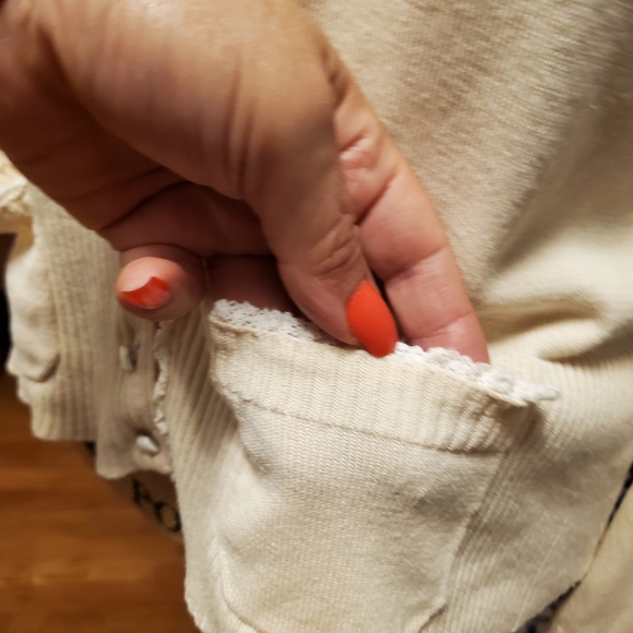 VINTAGE Oscar De La Renta Cardigan - Picture 6 of 14